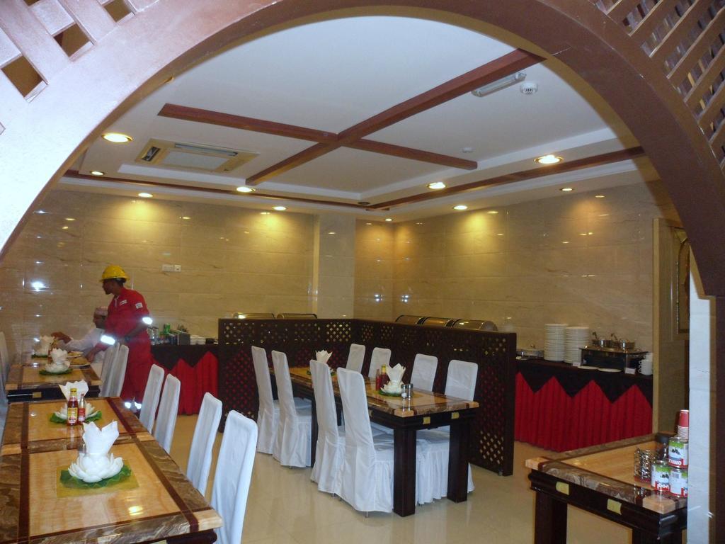 Nizwa Hotel Apartments Экстерьер фото
