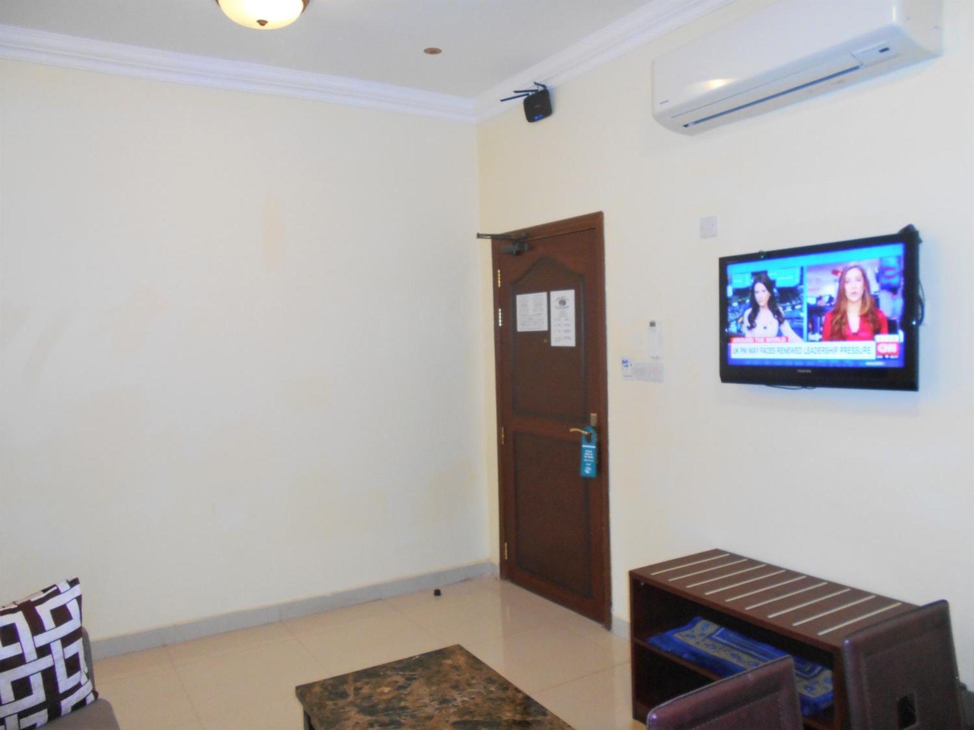 Nizwa Hotel Apartments Экстерьер фото