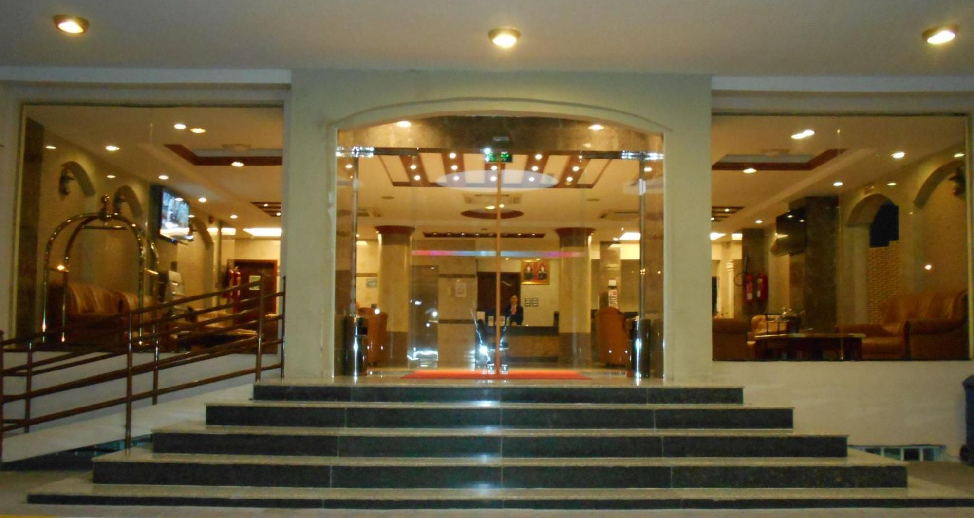 Nizwa Hotel Apartments Экстерьер фото